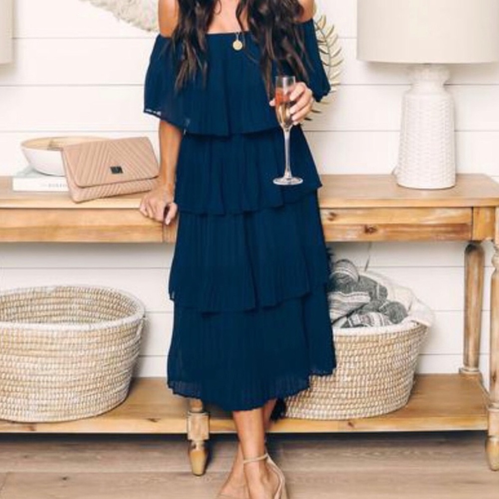 VICI Bonifacio Tiered Pleated Midi Dress NWOT